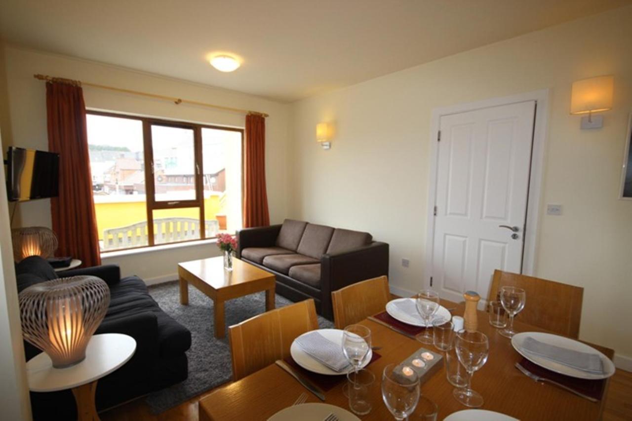 Clifden River View Apartment ภายนอก รูปภาพ