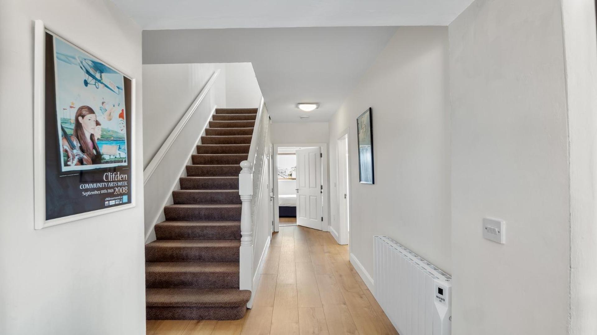 Clifden River View Apartment ภายนอก รูปภาพ